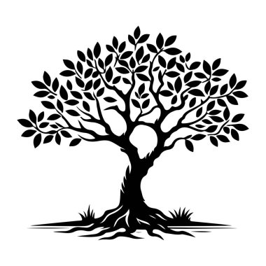 Ağacın silueti yapraklarla