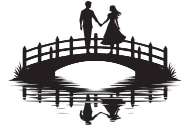 Köprüde Yürüyen Romantik Çift Suda Yansıtılıyor