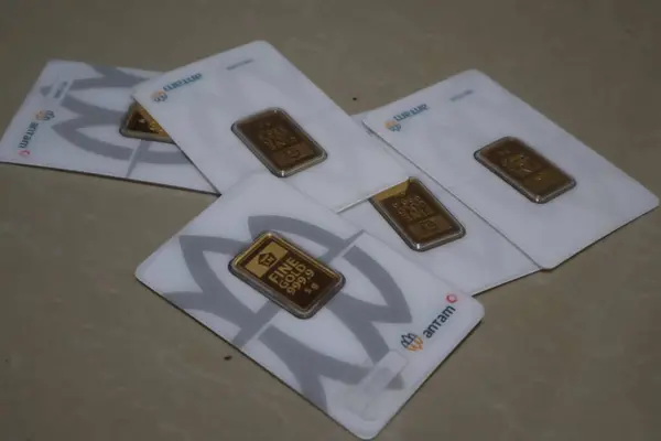 Jambi, 19 Ağustos 2022 Altın PT Antam Gelecek Yatırım İçin