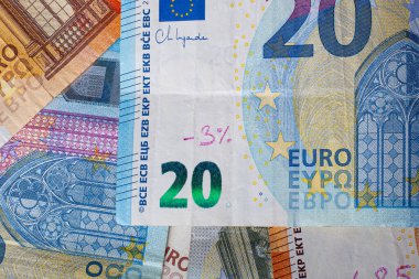 Enflasyon. Banknotta% 3 enflasyon yazılı Real Cash (EURO) Avrupa parası. 20 Euro. Alman parası. -% 3.