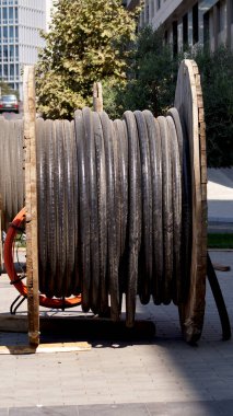 Parkta kablo makarası var. Yüksek kalite fotoğraf