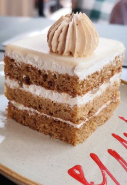 İçinde ananas olan kek. Yüksek kalite fotoğraf