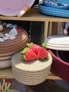 El yapımı örgü sepetleri. Yüksek kalite fotoğraf