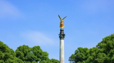 Nike Zafer Tanrıçasının Barış Meleği Anıtı, Münih, Bavyera, Almanya ve Avrupa 'daki Maximiliansanlagen' in tarihi, tarihi ve cazibesi