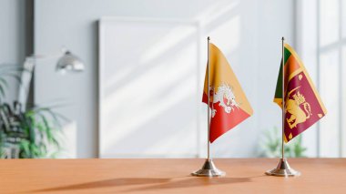 Masanın üzerinde BHUTAN ve SRI LANKA 'nın bayrağı