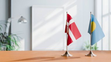 DENMARK VE PALAU 'NUN BALAKLARI