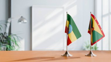 Masanın üzerinde Ethiopia ve GRENADA BLAKLARI