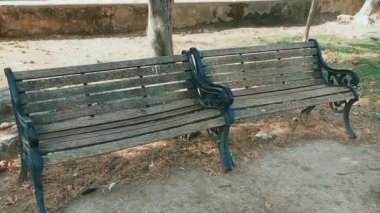 Parktaki boş demetlerin güzel manzarası