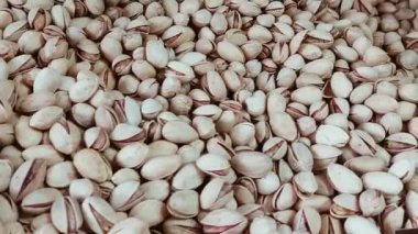 Piyasada taze fıstıklı yakın çekim