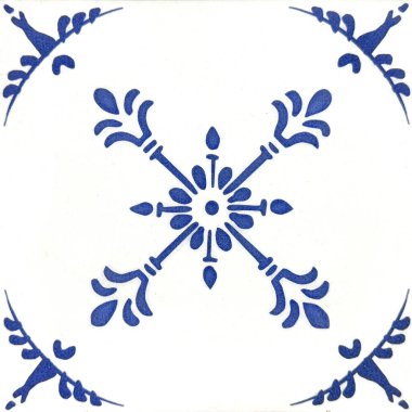 Koloni fayansları, çiçek desenli antika Dutch Delft Blue ve White plakası. Mavi ve beyaz porselen porselen koleksiyonu. Süslü çiçekli ve klasik desenli. Kusursuz arkaplan dokusu
