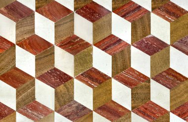 Rastgele kesilen mermer döşeme kalıplarını 3 boyutlu küp ve altıgen şeklinde kapatın. 3 boyutlu geometrik taban deseni kırmızı, kahverengi ve beyaz renkte. Kusursuz arkaplan dokusu