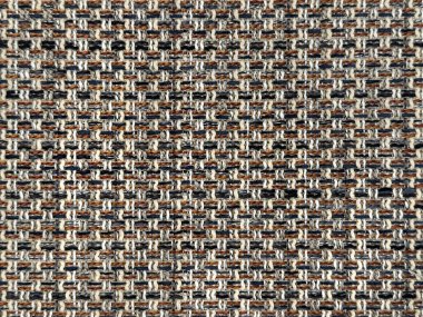 Güzel gri ve kahverengi örülmüş rattan dokusunun yakın çekimi. Hasır sanatı ya da rattan dokuma sanatı rastgele tekrarlanan şekillerde. Kusursuz arkaplan dokusu.