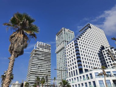 Tel-Aviv 'in gökdelenlerinin manzarası