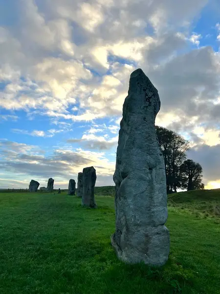 Avebury taş çemberi, İngiltere