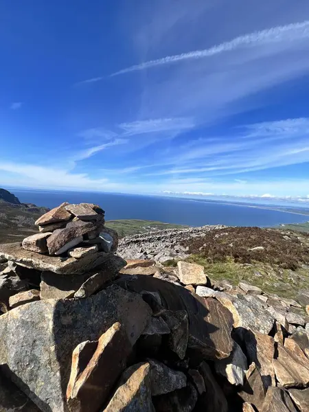 Taş cairn, Caernarfon, Galler.
