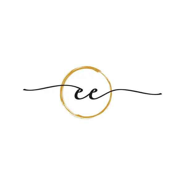 E İlk Betik Harf Logo Şablonu