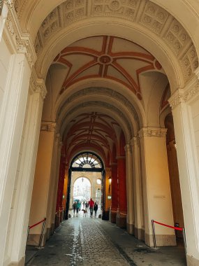 Schwerin Kalesi 'nin manzara ve mimarisinin fotoğrafı, Kuzey Almanya, Mecklenburg-Vorpommern