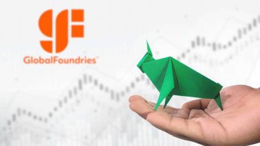 New York - ABD, 25 Aralık 2024: GF Stock Uptrend with Selective Focus on green origami Bull, sembolize edilen GF Bullish pazar trendi. Finansal Büyüme kavramını yakalar