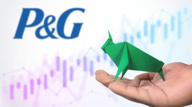 New York - ABD, 23 Ocak 2025: P & G Stock Uptrend with Selective Focus on green origami Bull, sembolize edilen P & G Bullish pazar trendi. Finansal Büyüme kavramını yakalar