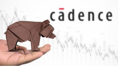 New York - ABD, 13 Ocak 2025: CADENCE hisse senedi düşüşü, CADENCE 'in hamurumsu pazar duyarlılığını tasvir eden kahverengi origami ayısı üzerine Seçici Odaklanma. Finansal çöküş kavramını yakalıyor