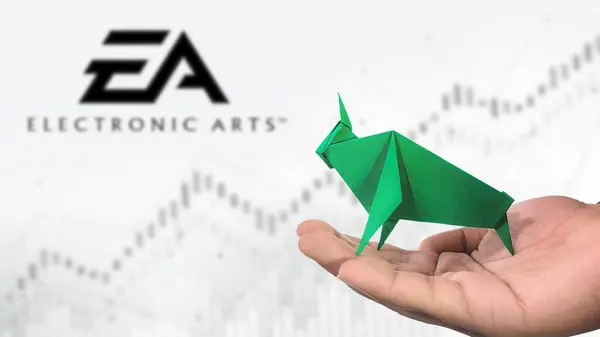 New York - ABD, 23 Ocak 2025: EA Stock Uptrend with Selective Focus on green origami Bull, sembolize edilen EA Bullish market trendi. Finansal Büyüme kavramını yakalar