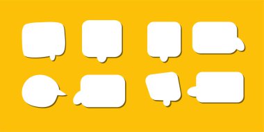 Soyut bir beyaz konuşma balonu seti ve gölgeli bir arka plan. Metin için boşluk. Yazı tipinin rill metni için soyut boş alan.