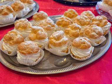 Kremalı Pasta Tepsisi