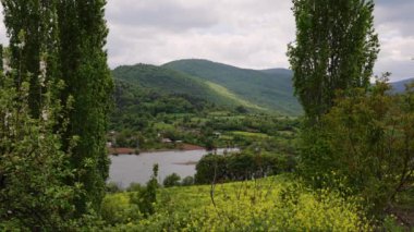 Lakeside Village View 'ın gerçek zamanlı görüntüleri