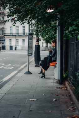 30 Eylül 2023 'te Londra, İngiltere sokaklarında çekildi..