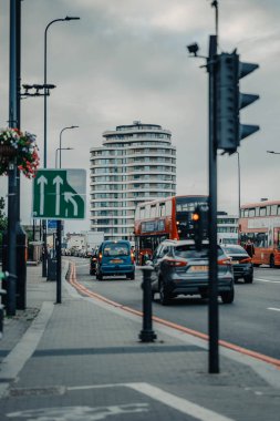 Vauxhall, Londra, İngiltere 'de kırmızı otobüsler.