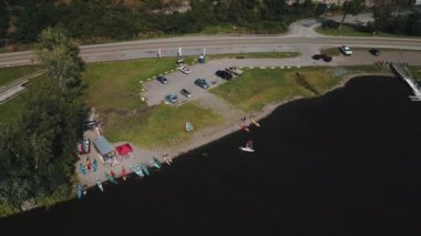 13 Ağustos 'ta Seneca Gölü' nün yanındaki Watkins Glenn yakınlarında çekildi..