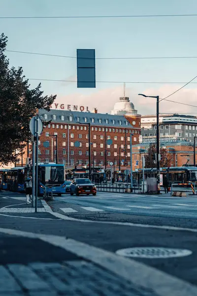 17 Ekim 2023 'te Finlandiya' nın Helsinki kentinde Laponya 'ya giderken iki günlük bir yolculukta çekilmiş..