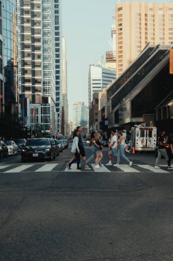 15 Ağustos 'ta Toronto, Ontario, Kanada' da çekildi..