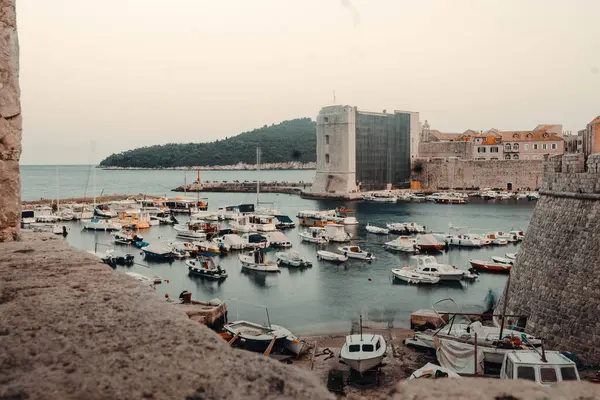 13 Temmuz 2023 'te Hırvatistan' ın Dubrovnik kentinde çekildi..