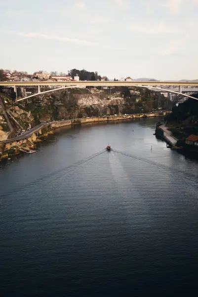 13 Şubat 2023 'te Portekiz, Porto' da çekildi..