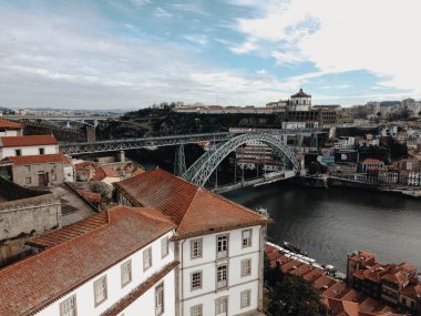 12 Şubat 2023 'te Portekiz, Porto' da çekildi..