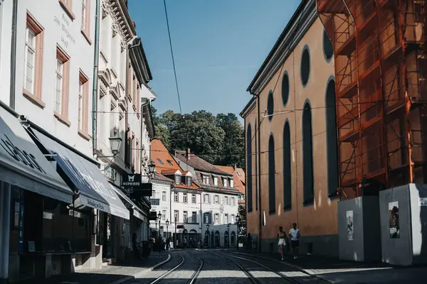 23 Ağustos 'ta Almanya' nın Kara Orman kentindeki Freiburg 'da vuruldu.