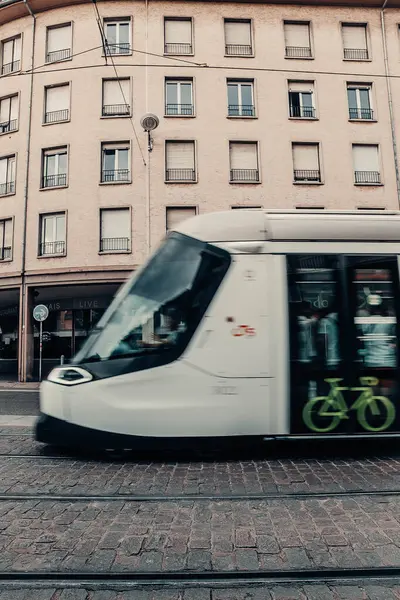 24 Ağustos 2023 'te Strasbourg, Fransa' da çekildi. Almanya 'da Kara Orman' da tatildeyken..