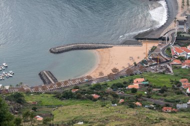 Machico Beach, Portekiz 'in Madeira adasında yer alan bir plajdır..