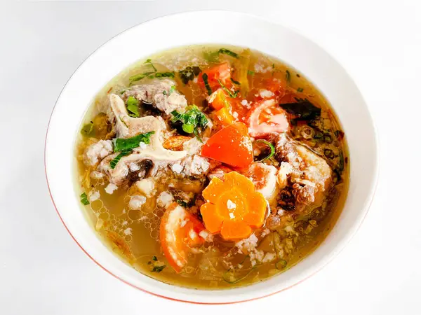 Pirinçli Oxtail çorbası.