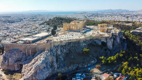 Atina, Yunanistan 'da hava manzaralı Parthenon