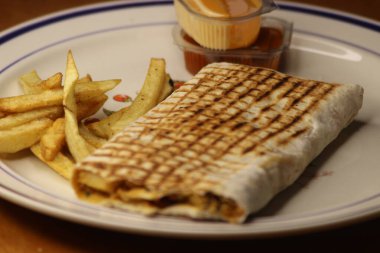 Fransız Tacoları Kapatın