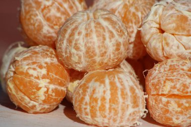 Kabuksuz portakal, derisiz portakal