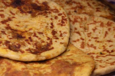 Taze Fas Doldurulmuş Ekmek, Aghroum Ntdount, Amazigh Ekmeği