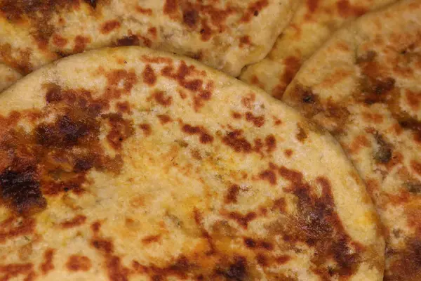 Taze Fas Doldurulmuş Ekmek, Aghroum Ntdount, Amazigh Ekmeği