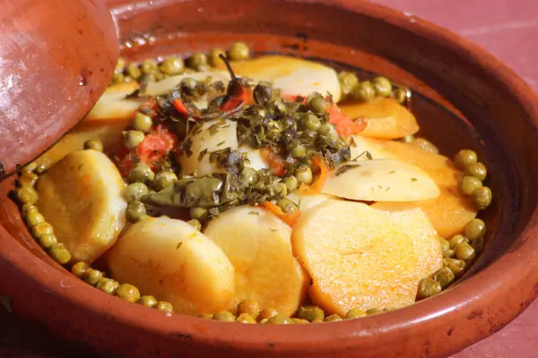 Taze Fas Tajini Yakın plan