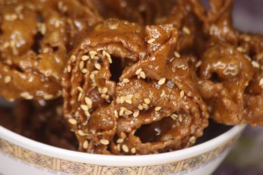 Chebakia Yaklaş, Tatlı Fas Kurabiyesi