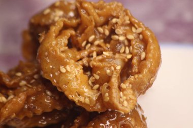 Chebakia Fas Susamlı Kurabiyesi