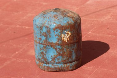 Eski Küçük Gaz Silindiri, Mavi Gaz Şişesi Yaklaş