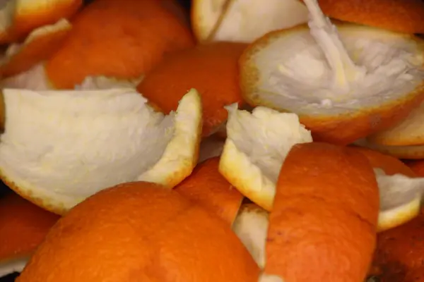 Portakal Kabukları Kapatın